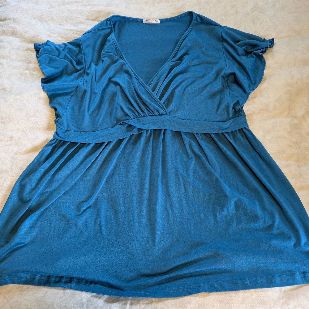 Cross Over Flutter Sleeve Shirt *Nursing Friendly*